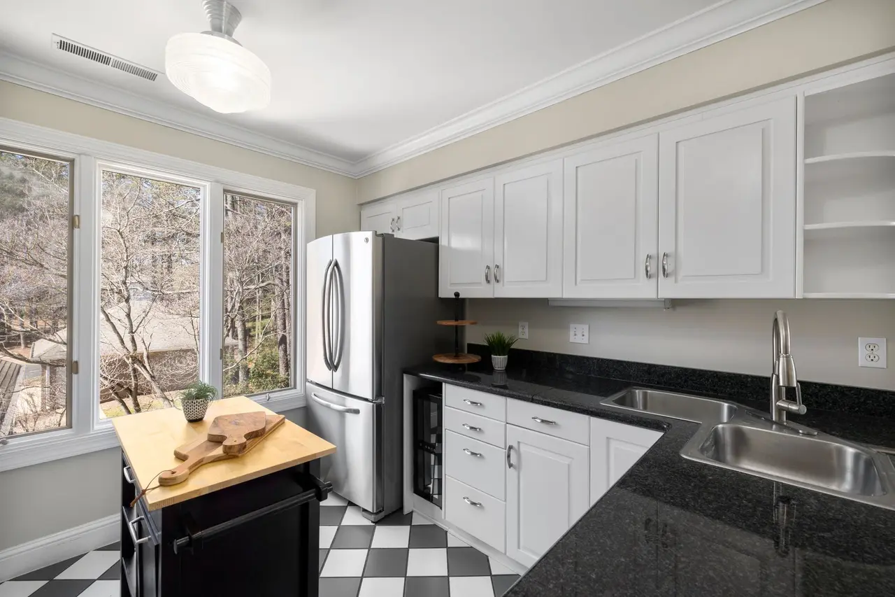 Kitchen Cabinet Makeover in Connecticut